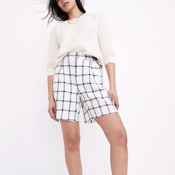Madewell Pants - Madewell Linen-Cotton Pleated Mid-Length Shorts in Windowpane